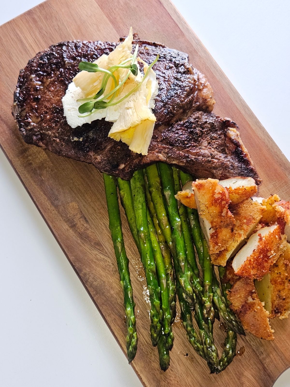 RHN Wagyu New York Strip